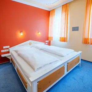 hotellátogatás